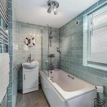 2 Bed In Oc-49508 * Filey