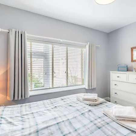 Hébergement de vacances 2 Bed In Oc-49508 *